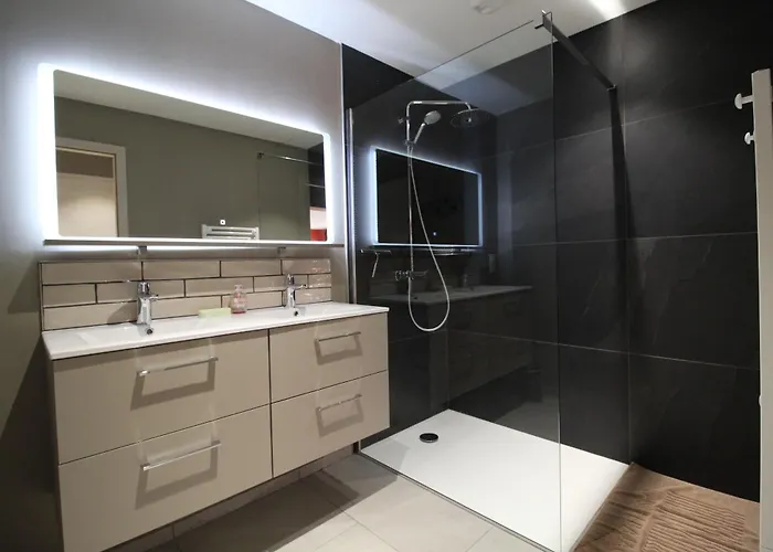 Au Camp De Base Vue Panoramique